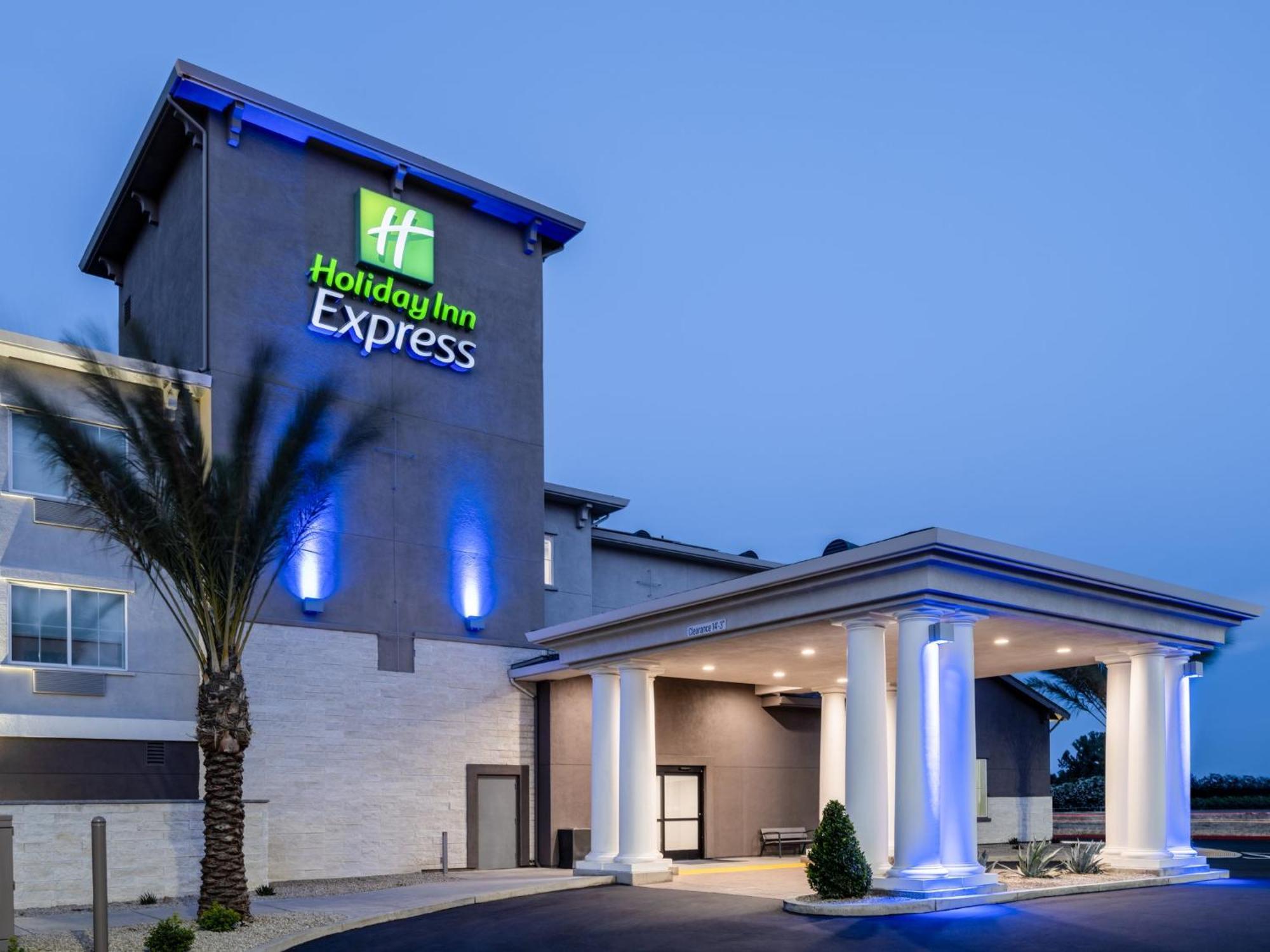 Holiday Inn Express Lodi By Ihg Eksteriør billede